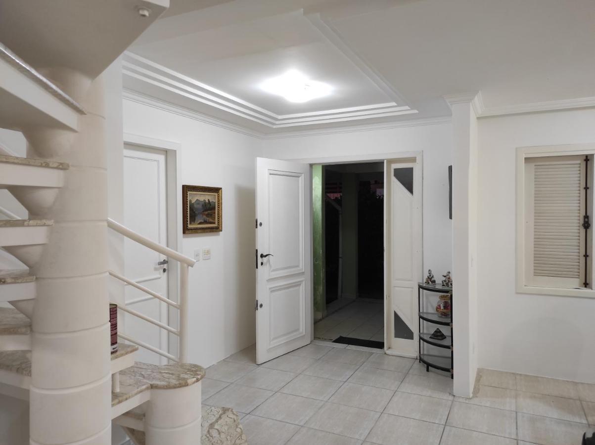 Casa Com 6 Suites E Piscina, A 160M Da Praia Florianópolis Zewnętrze zdjęcie