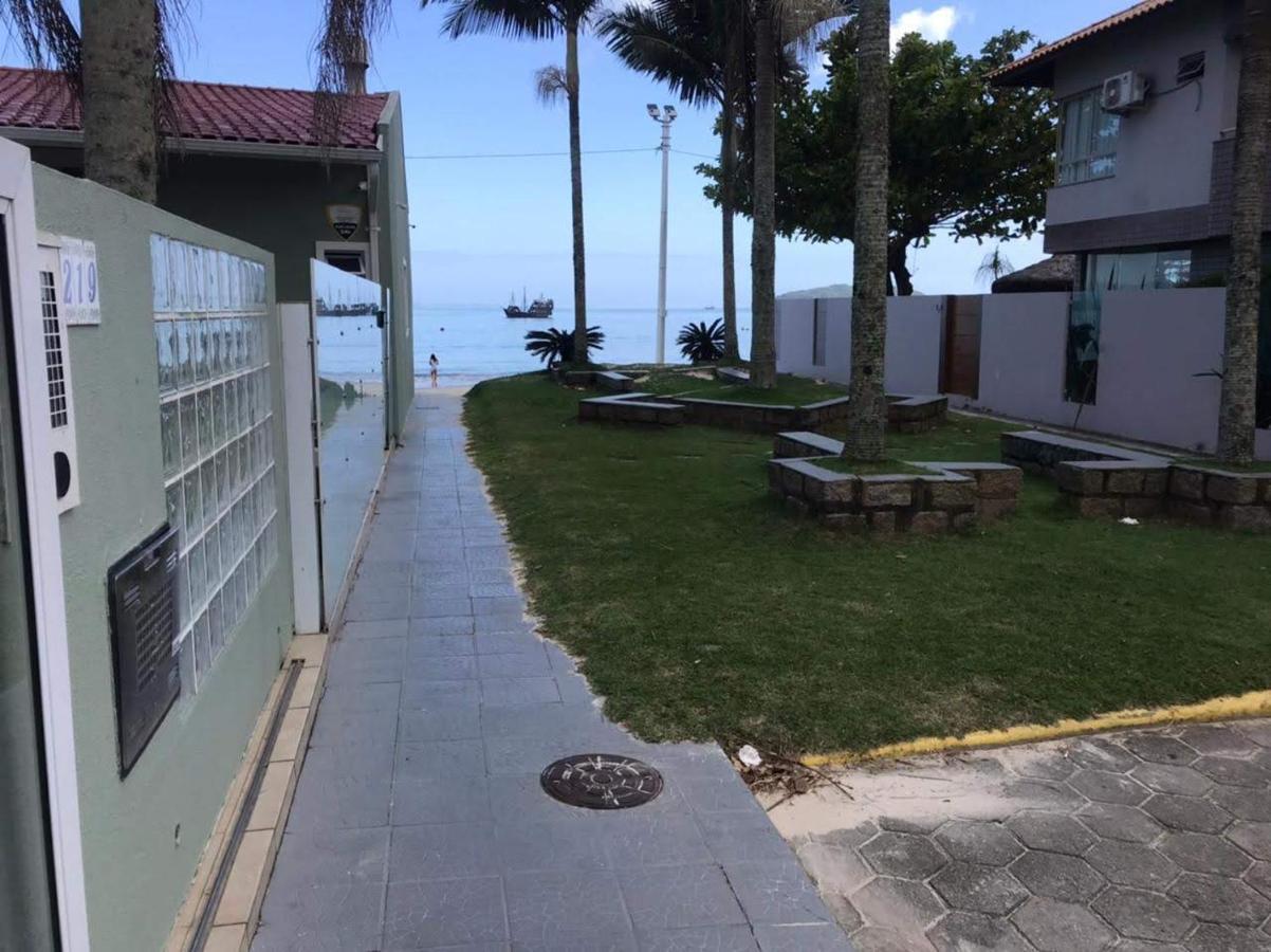 Casa Com 6 Suites E Piscina, A 160M Da Praia Florianópolis Zewnętrze zdjęcie